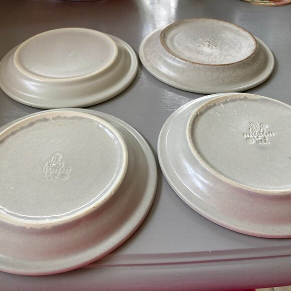 Vtg Pfaltzgraff Yorktowne Stoneware 6.5" Saucers (4) USA - Picture 3 of 4